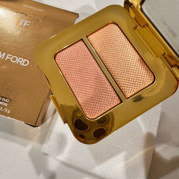 Tom Ford sheer highlighting duo - Picture 2 of 3